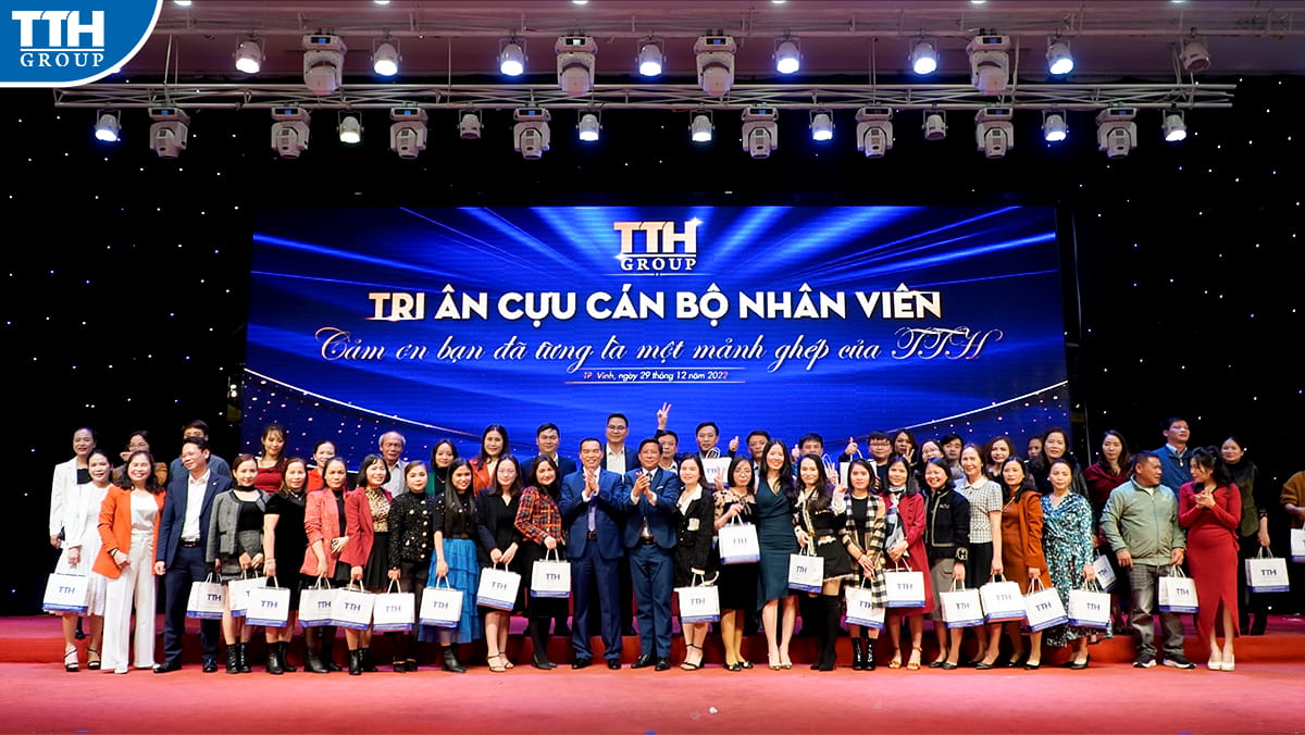 tri ân cựu cán bộ nhân viên