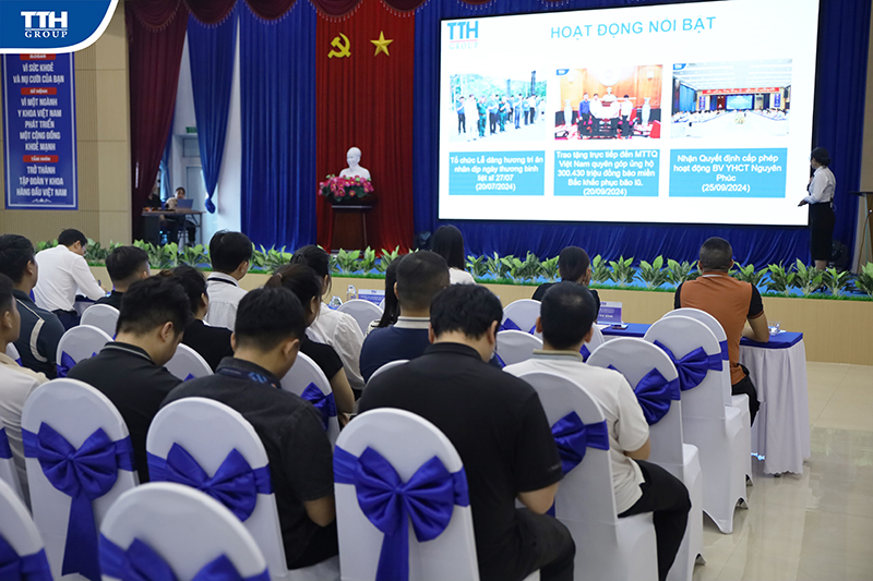 Hội nghị đã nghe bản báo cáo do Trưởng phòng kế hoạch Tổng công ty