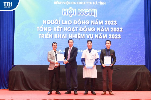 BỆNH VIỆN ĐA KHOA TTH HÀ TĨNH - HỘI NGHỊ NGƯỜI LAO ĐỘNG NĂM 2023 - LỄ TỔNG KẾT HOẠT ĐỘNG NĂM 2022 & TRIỂN KHAI NHIỆM VỤ NĂM 2023